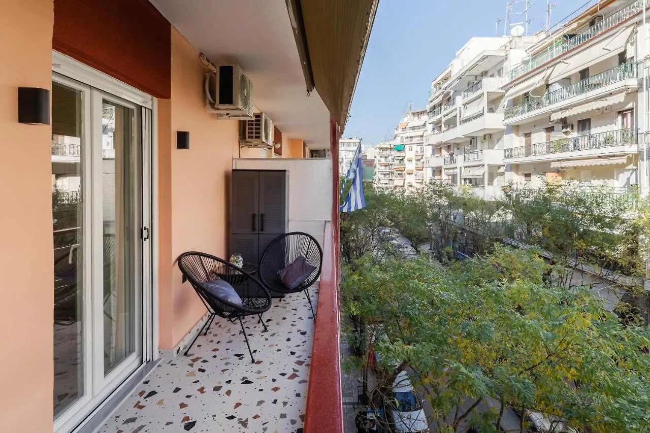 Oasis Diamond Suite location